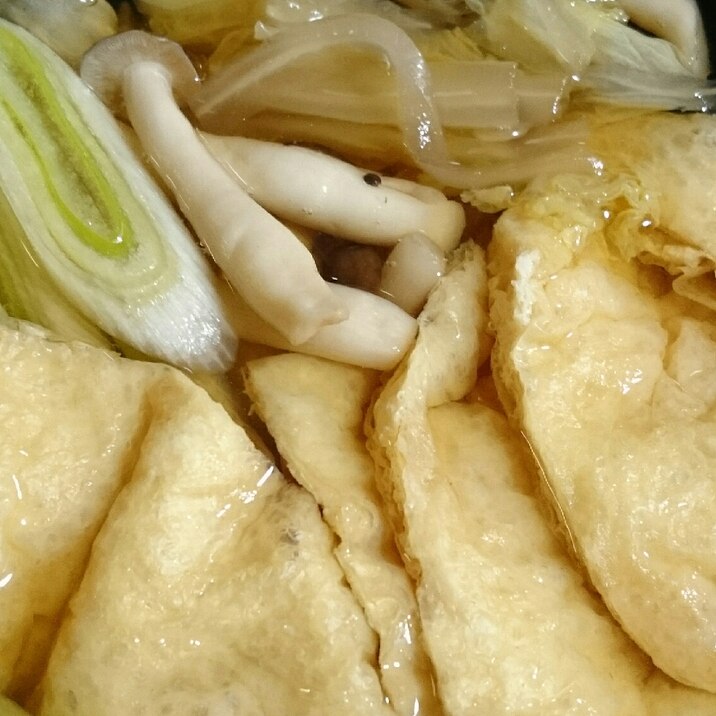 ストウブDe〜白菜と油揚げのおつゆ